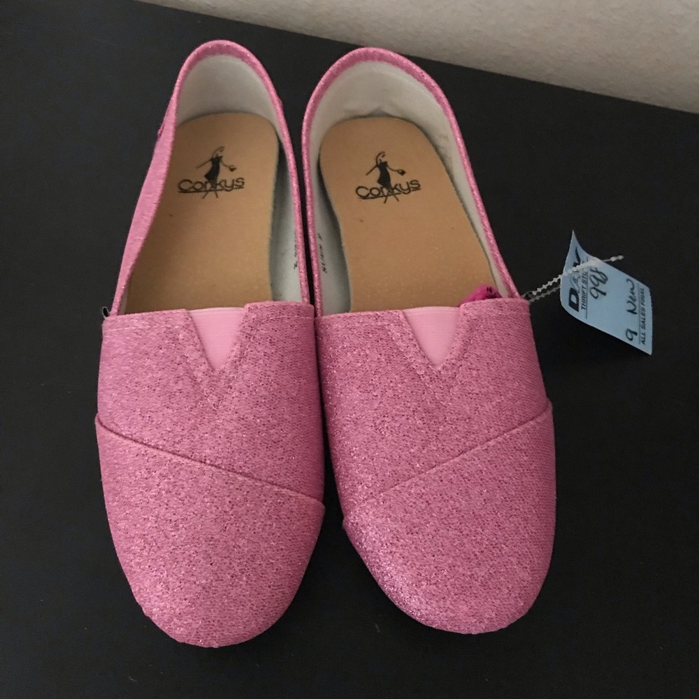 NWOT Pink Sparkly Flats
